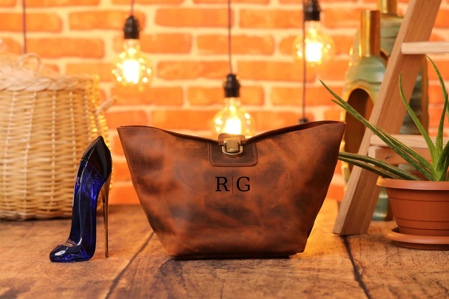 Women Dopp Kit, Toiletry Bag Women, Leather Cosmetic Bag