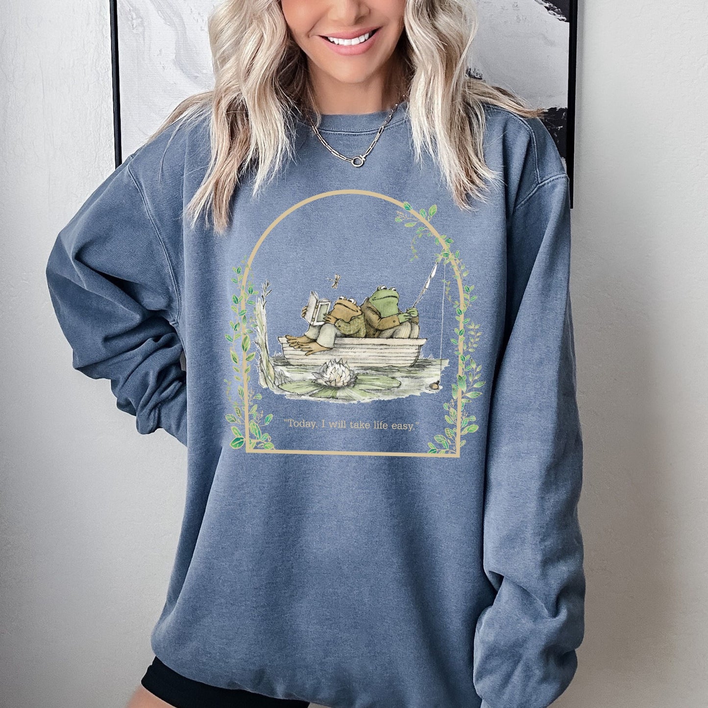 Comfort Color Sweatshirt, Frog and Toad Sweatshirt, Frog and Toad Sweater-newamarketing