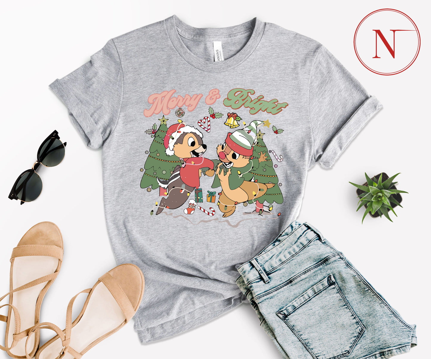 Merry and Bright Christmas T-Shirt – Cute Chipmunk Holiday Graphic Tee for Family Matching Outfits