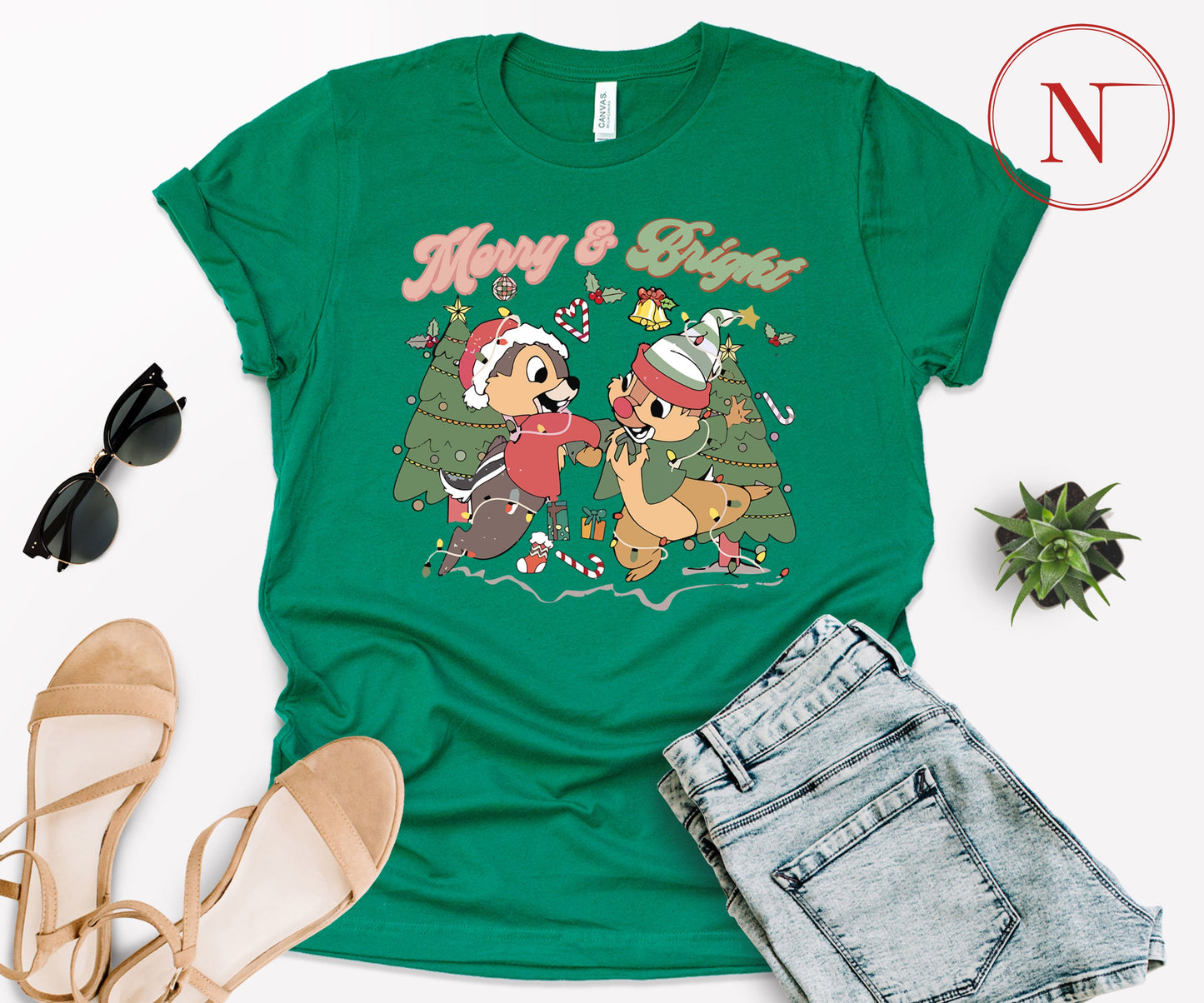 Merry and Bright Christmas T-Shirt – Cute Chipmunk Holiday Graphic Tee for Family Matching Outfits