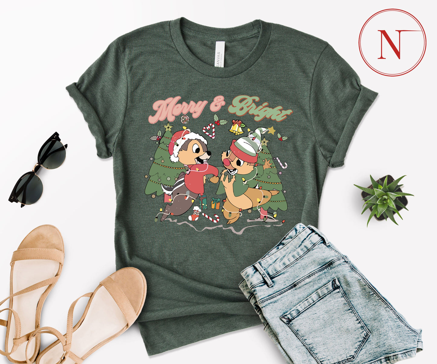 Merry and Bright Christmas T-Shirt – Cute Chipmunk Holiday Graphic Tee for Family Matching Outfits