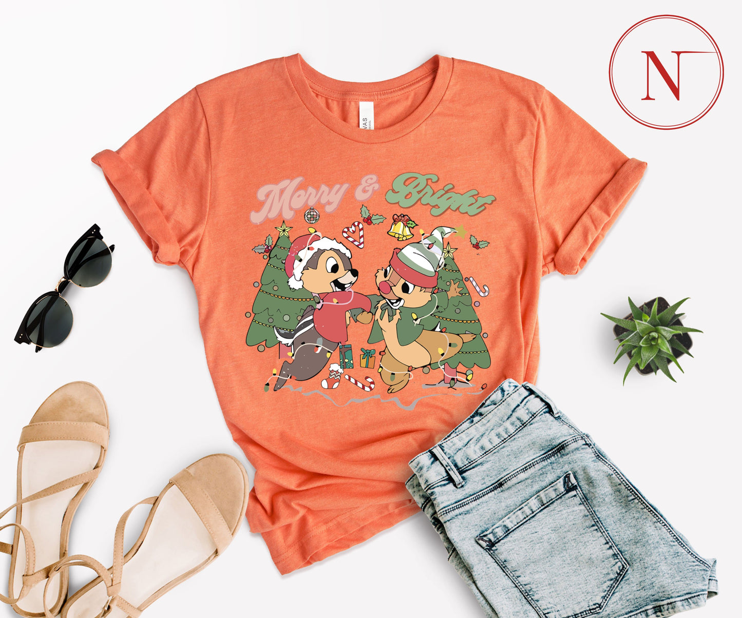 Merry and Bright Christmas T-Shirt – Cute Chipmunk Holiday Graphic Tee for Family Matching Outfits
