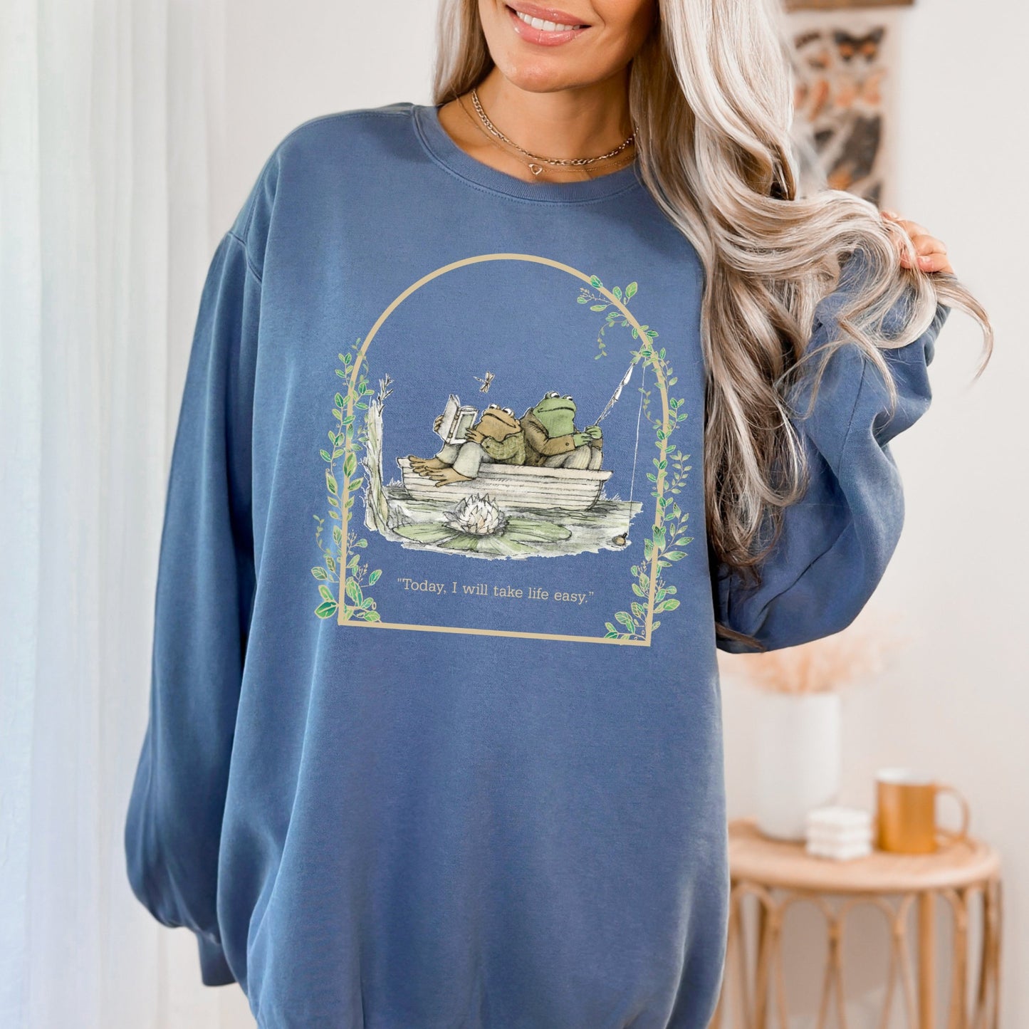 Comfort Color Sweatshirt, Frog and Toad Sweatshirt, Frog and Toad Sweater-newamarketing