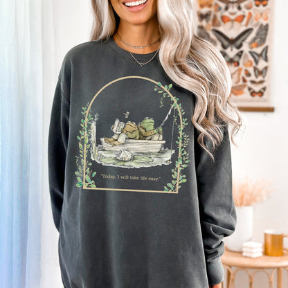 Comfort Color Sweatshirt, Frog and Toad Sweatshirt, Frog and Toad Sweater-newamarketing