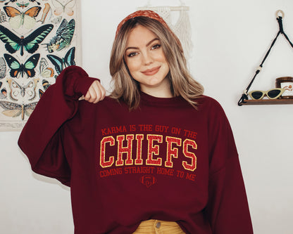 Karma Is The Guy On The Chiefs Sweatshirt, Sweat Travis Scott, Chiefs Era Sweatshirt-newamarketing